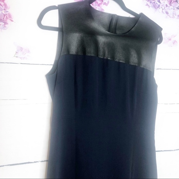 Burberry | Fitted Dress with Leather Yoke - Picture 4 of 8